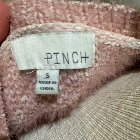 Sweater - Picture 3 of 5